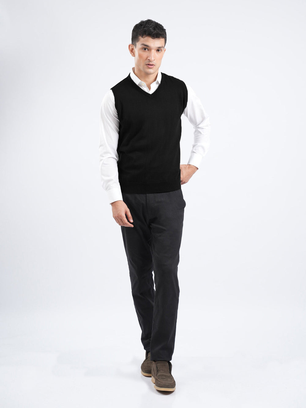 Brumano Mens RTW Solids Cotton 1 Piece Black Sleeveless V-Neck Sweater Winter Collection