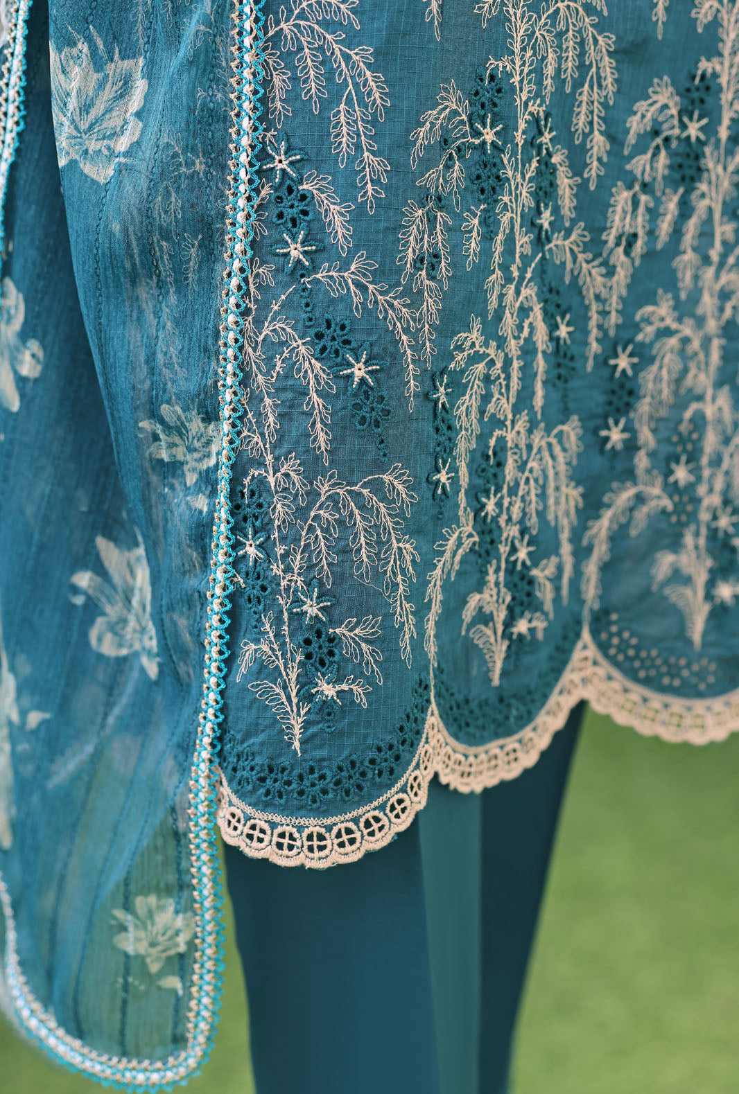 Dynasty by HZ Textiles Unstitched Embroidered Lawn 3 Piece Suit DEC - 06 Summer Collection