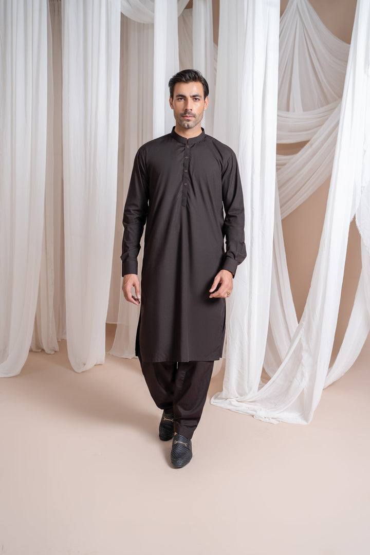 Muraqsh Ready To Wear Solids Cotton Men Dark Brown Kurta Trouser/Shalwar MUR-CBKTHL - Summer Collection