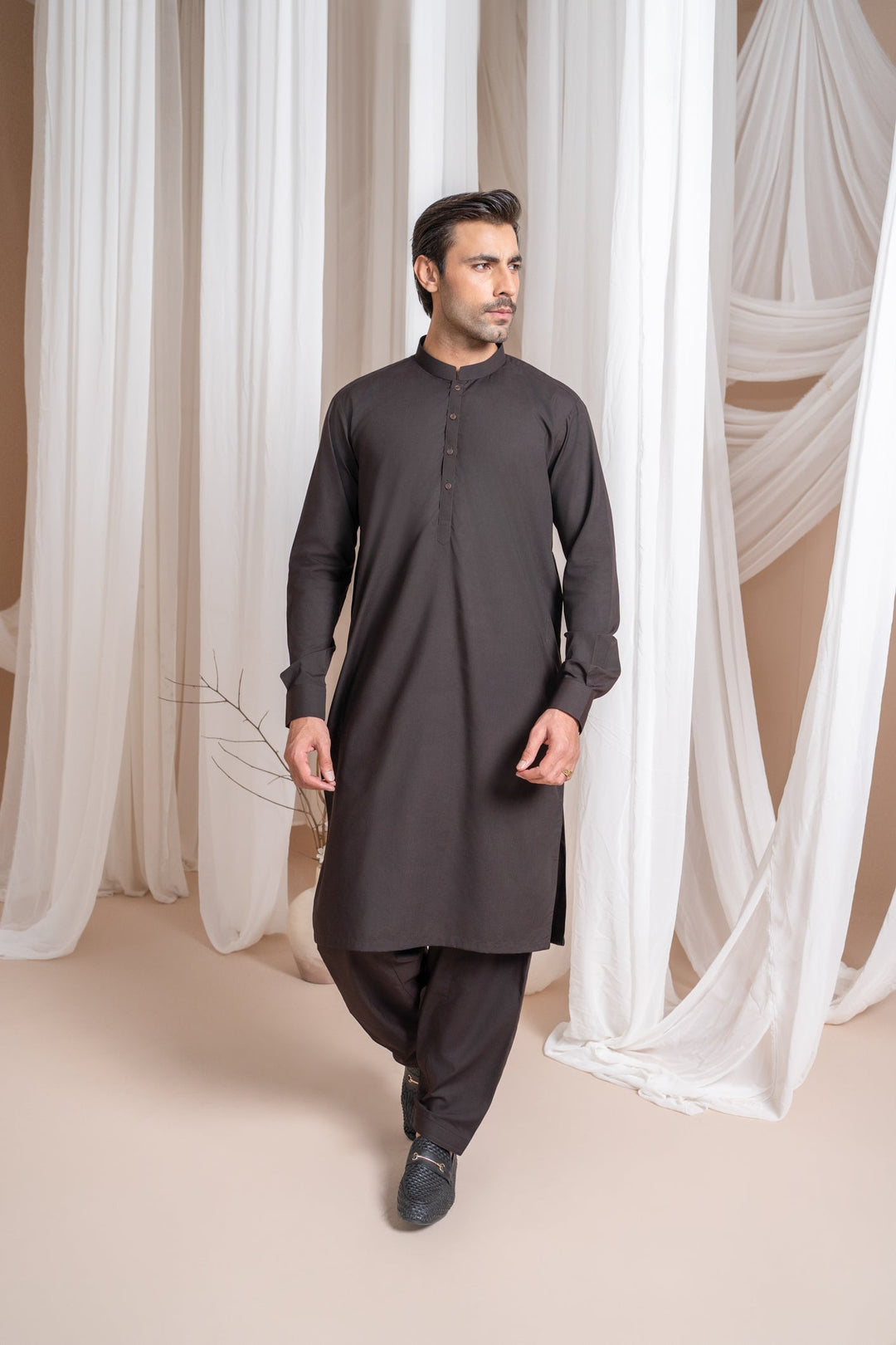 Muraqsh Ready To Wear Solids Cotton Men Dark Brown Kurta Trouser/Shalwar MUR-CBKTHL - Summer Collection