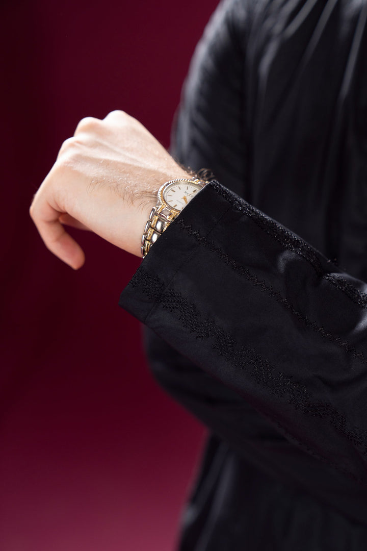 Muraqsh Ready To Wear   Men Black Luppi Falling Cotton Embroidered Kurta Trouser MUR-BLFCE - Summer Collection