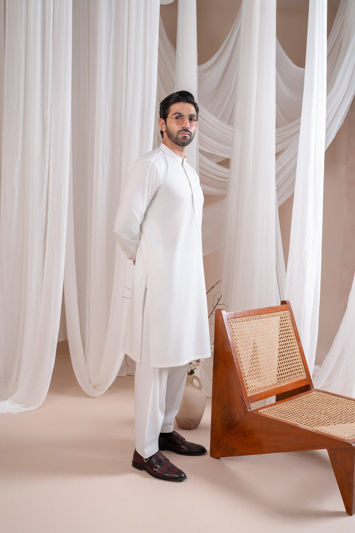 Muraqsh Ready To Wear Solids Cotton Men Off White Kurta Trouser/Shalwar MUR-OWKT--KS - Summer Collection