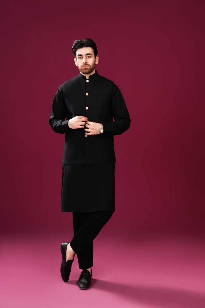 Muraqsh Ready To Wear Solids Cotton Men Black Blended Waistcoat Straight Cut Buttoned MUR-BBW - Summer Collection