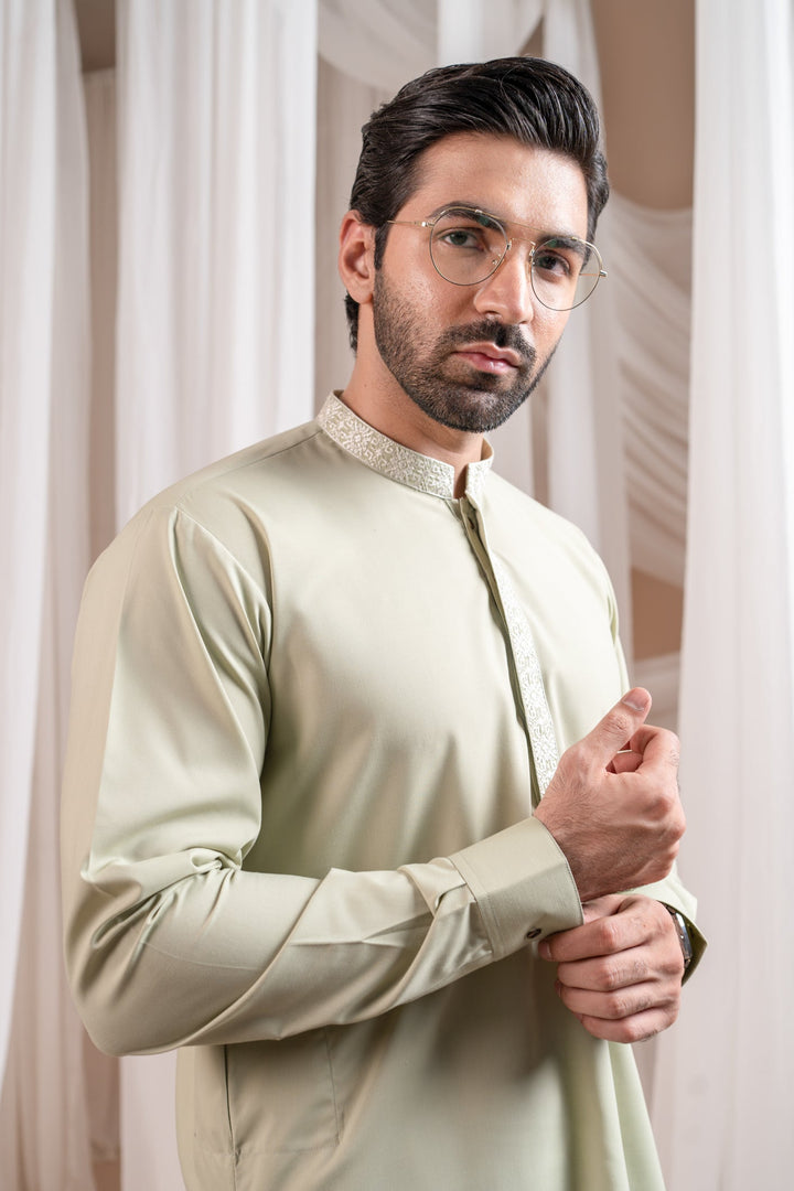 Muraqsh Ready To Wear Embroidered Cotton Men Formal Mint Green Kurta Shalwar Collar Neck MUR-FMGKS - Summer Collection