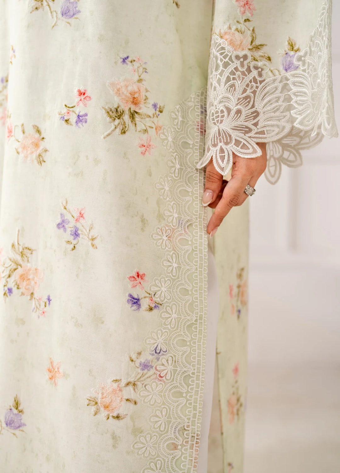 Le'essence by Xenia Formals Unstitched Embroidered Lawn 3 Piece Suit XE26UL D-07 Evra - Summer Collection