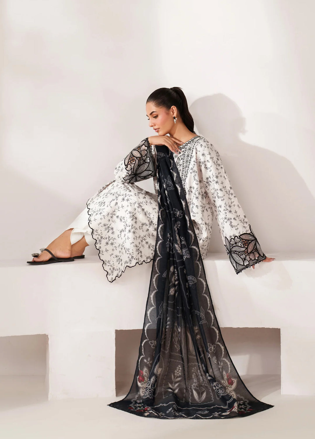 Le'essence by Xenia Formals Unstitched Embroidered Lawn 3 Piece Suit XE26UL D-03 Tia - Summer Collection