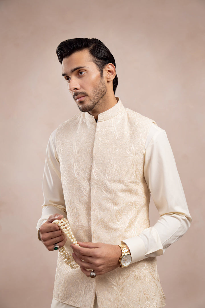 Muraqsh Ready To Wear Embroidered Bosky Men Bosky White Kurta Trouser with Cross Stitched Waistcoat  MUR-BWKTW - Summer Collection