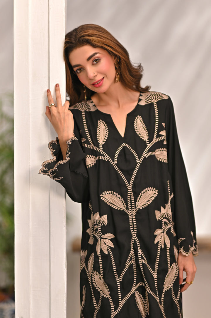 Dhaga Women Pret Printed 1 Piece Soft Crepe Novalyn SS25DSE120 - Summer Collection