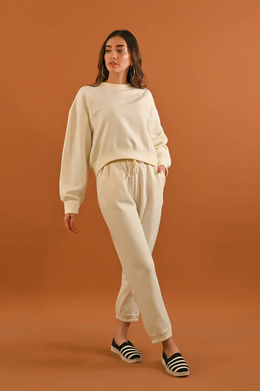 Dhaga Women Western Solids 1 Piece fleece Off White Jogger Pant DJP10015 - Summer Collection