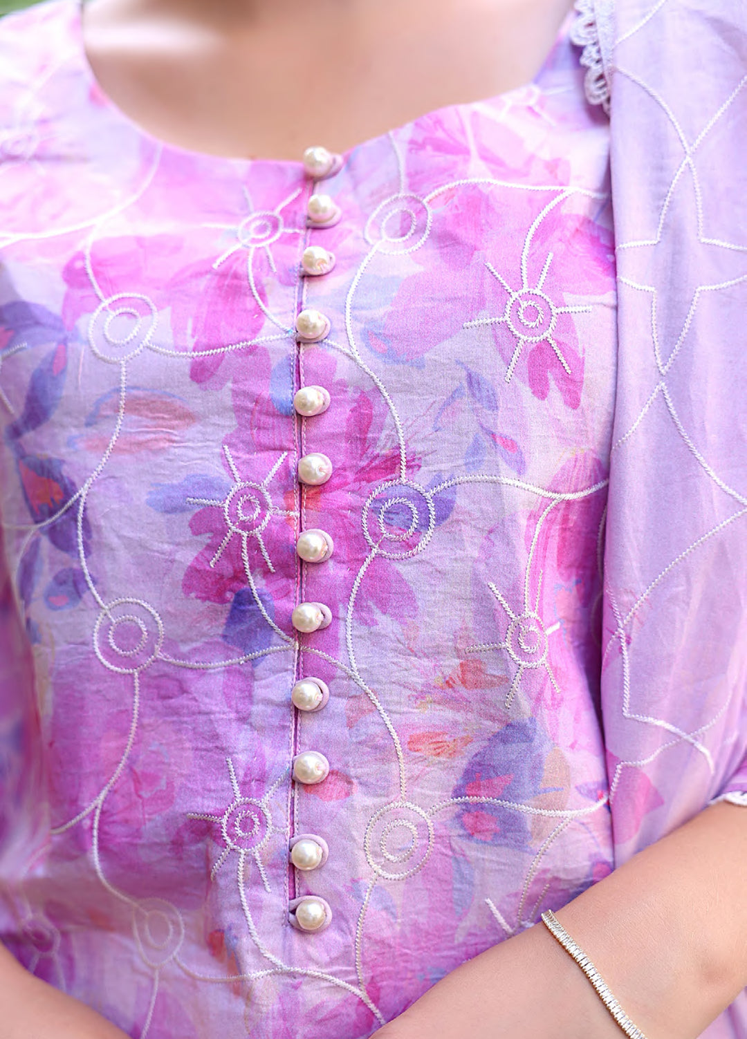 Al Zohaib Dhagakari Unstitched Embroidered Lawn 3 Piece Suit AZ26UD D-03 - Casual Collection