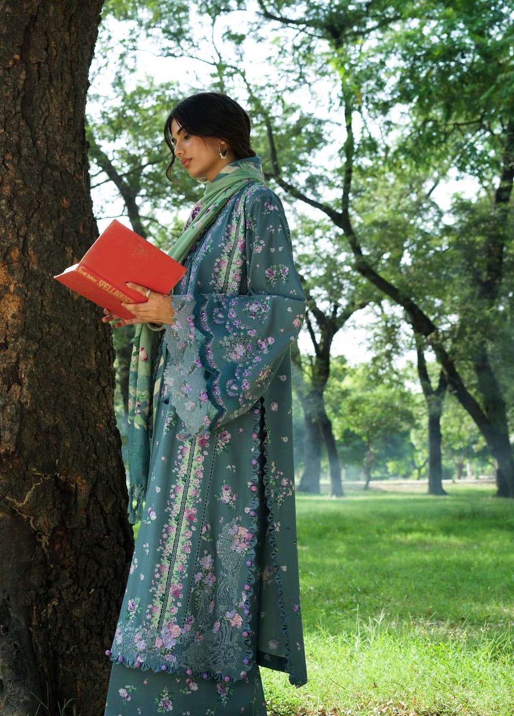 Wilderness by Elaf Unstitched Printed Khaddar 3 Piece Suit EL26UW Wilderness EWR-4B Cineraria - Winter Collection