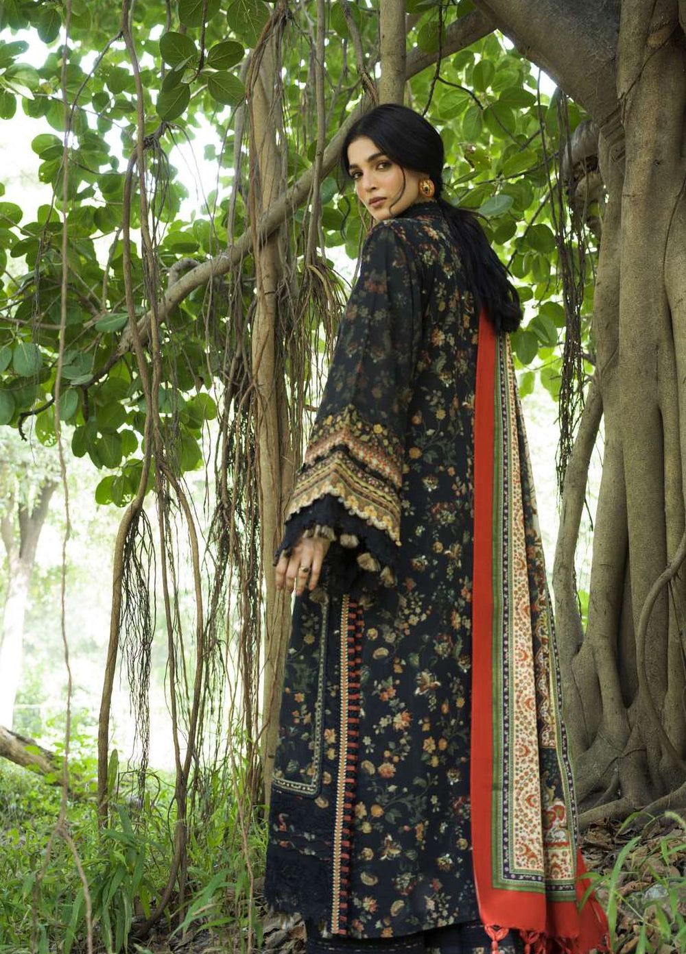 Wilderness by Elaf Unstitched Printed Khaddar 3 Piece Suit EL26UW Noire EWR-8A - Winter Collection