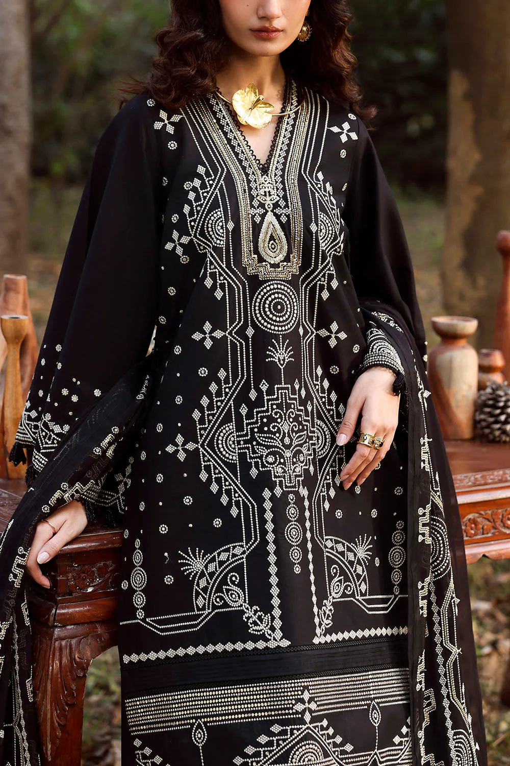 Gul Ahmed Unstitched Luxury Embroidered Lawn 3 Piece Suit GA26UGL KD-62006 - Festive Collection