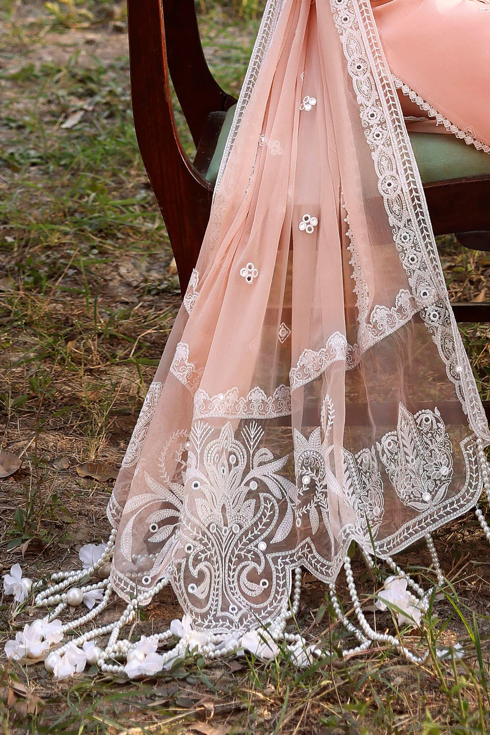 Gul Ahmed Unstitched Luxury Embroidered Lawn 3 Piece Suit GA26UGL PM-62022 - Festive Collection