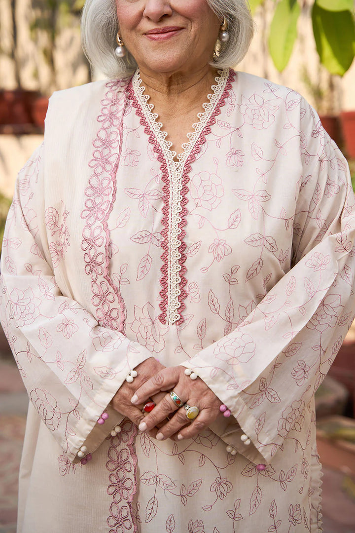 Tribute To Mother by Gul Ahmed Unstitched Embroidered Lawn 3 Piece Suit GA26UTM DN-62018 - Summer Collection