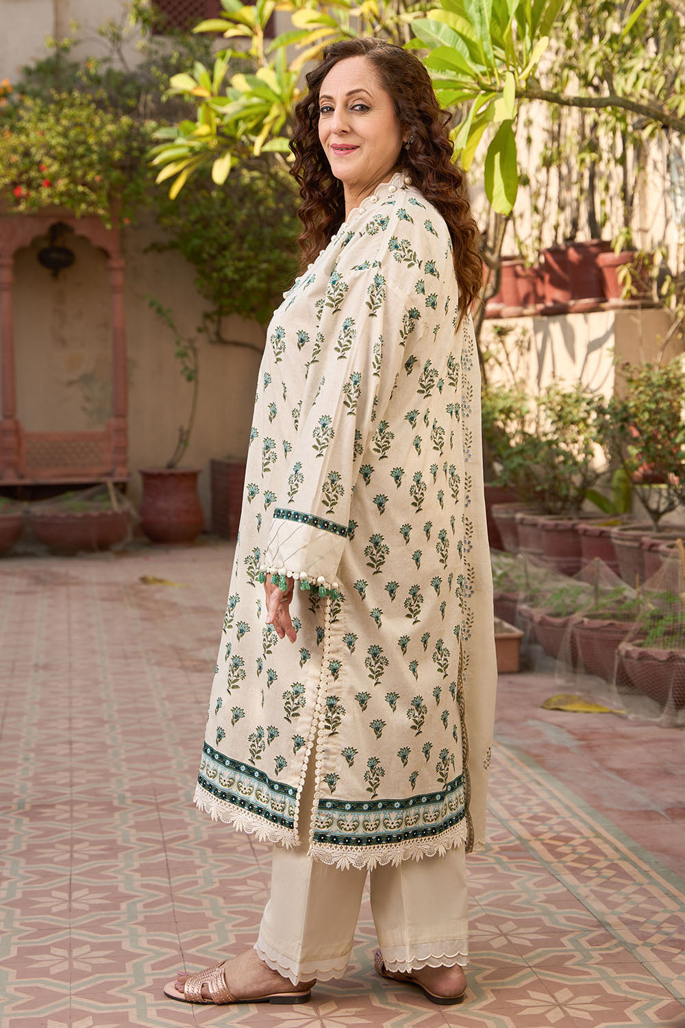 Tribute To Mother by Gul Ahmed Unstitched Printed Lawn 3 Piece Suit GA26UTM DN-62006 - Summer Collection