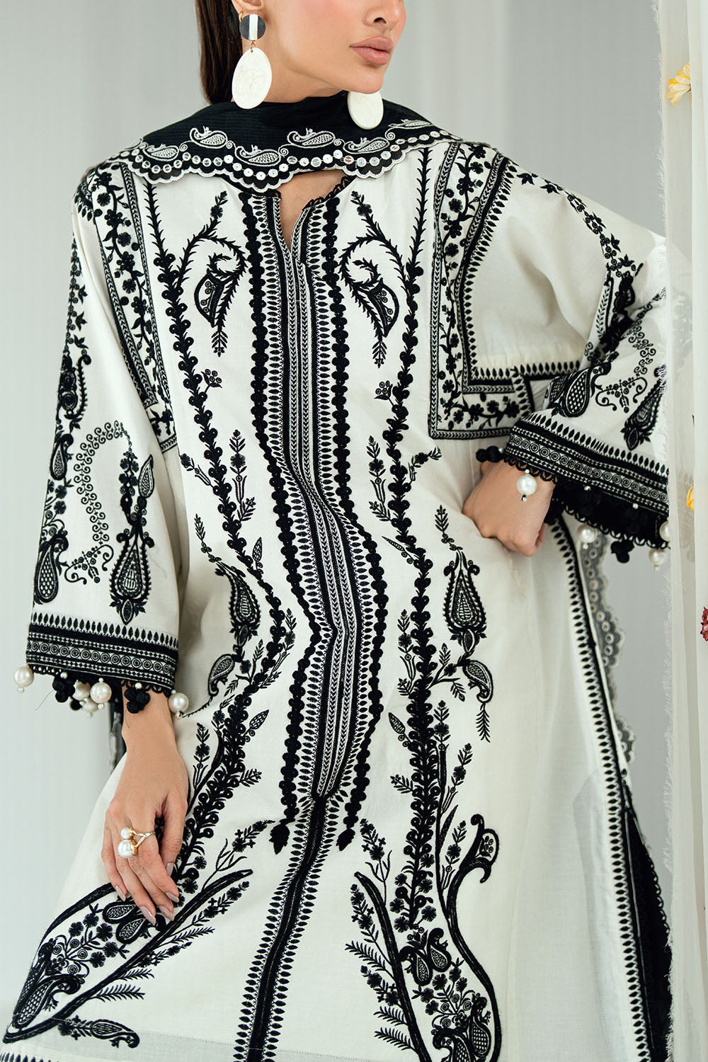 Mitti ki Khusboo by Gul Ahmed Unstitched Embroidered Lawn 3 Piece Suit GA26UMK DN-62032 - Summer Collection