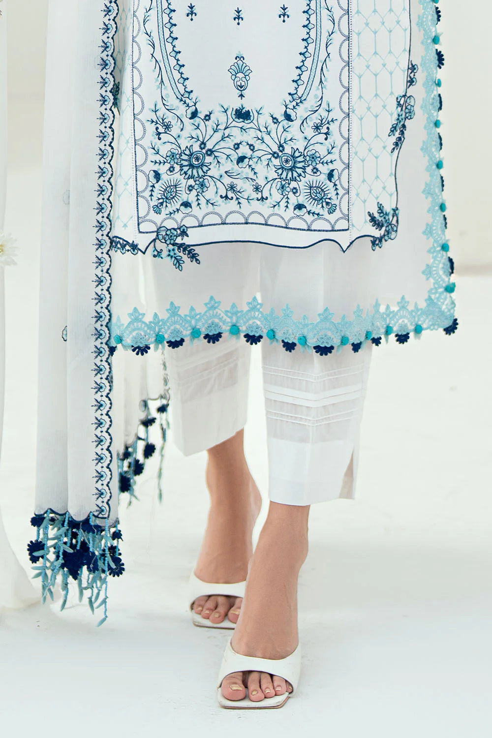 Mitti ki Khusboo by Gul Ahmed Unstitched Embroidered Lawn 3 Piece Suit GA26UMK DN-62011 - Summer Collection