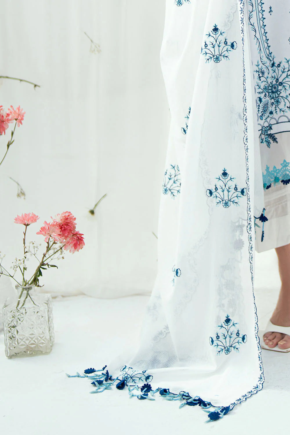 Mitti ki Khusboo by Gul Ahmed Unstitched Embroidered Lawn 3 Piece Suit GA26UMK DN-62011 - Summer Collection