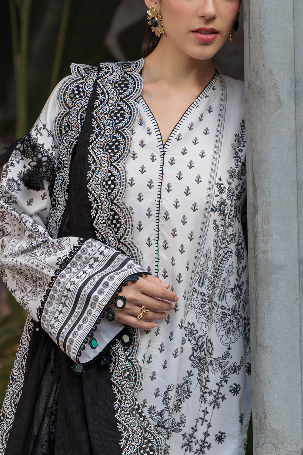 Mitti ki Khusboo by Gul Ahmed Unstitched Embroidered Lawn 3 Piece Suit GA26UMK DN-62040 - Summer Collection