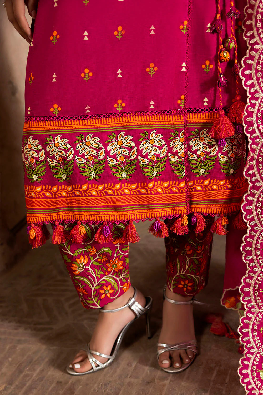 Mitti ki Khusboo by Gul Ahmed Unstitched Embroidered Lawn 3 Piece Suit GA26UMK DN-62014 - Summer Collection