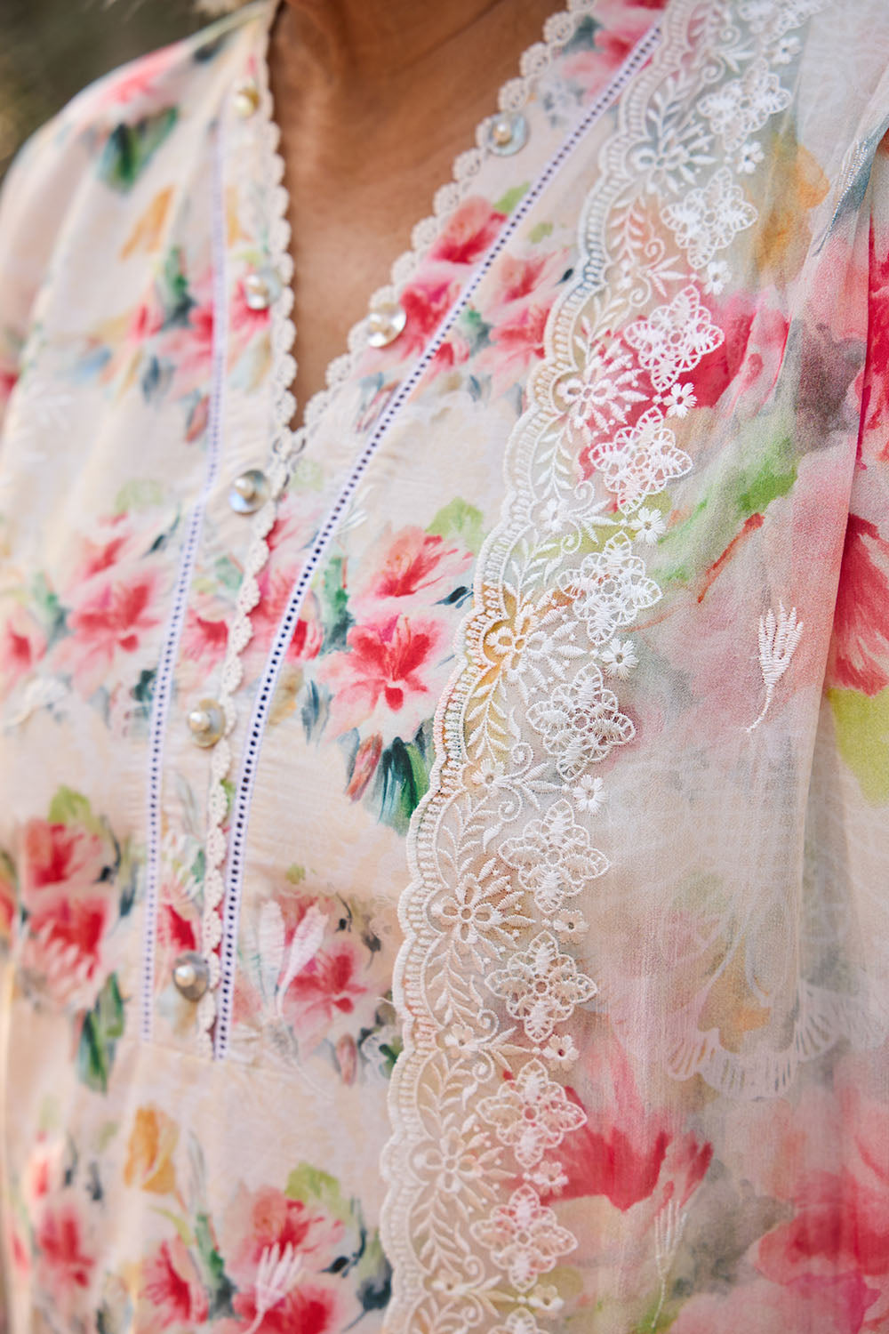 Tribute To Mother by Gul Ahmed Unstitched Embroidered Lawn 3 Piece Suit GA26UTM BM-62010 - Summer Collection