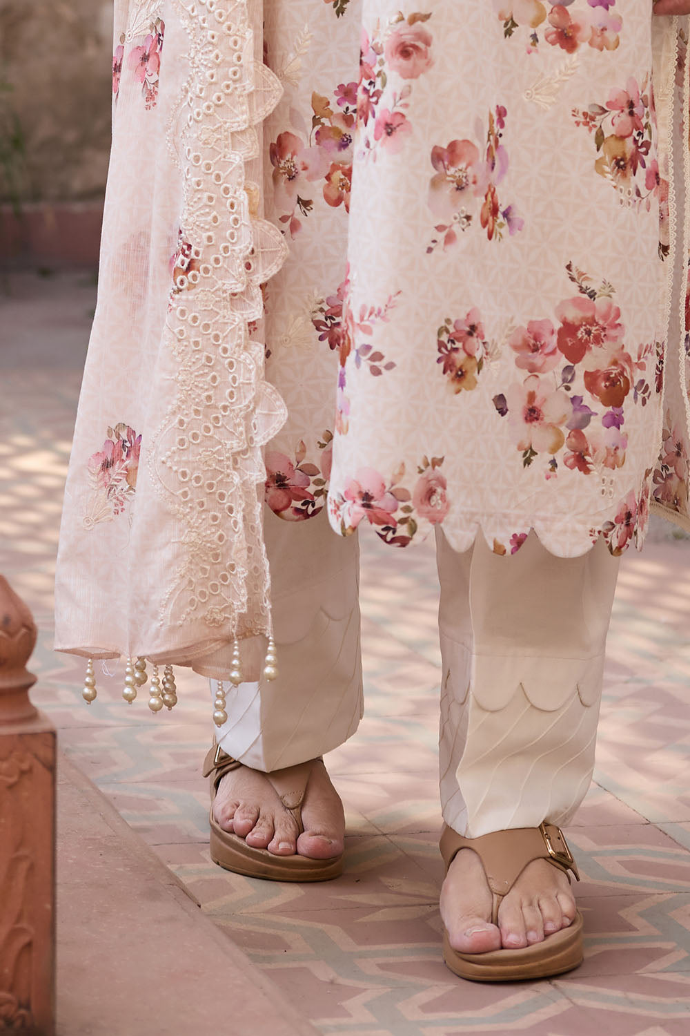 Tribute To Mother by Gul Ahmed Unstitched Embroidered Lawn 3 Piece Suit GA26UTM DN-62009 - Summer Collection