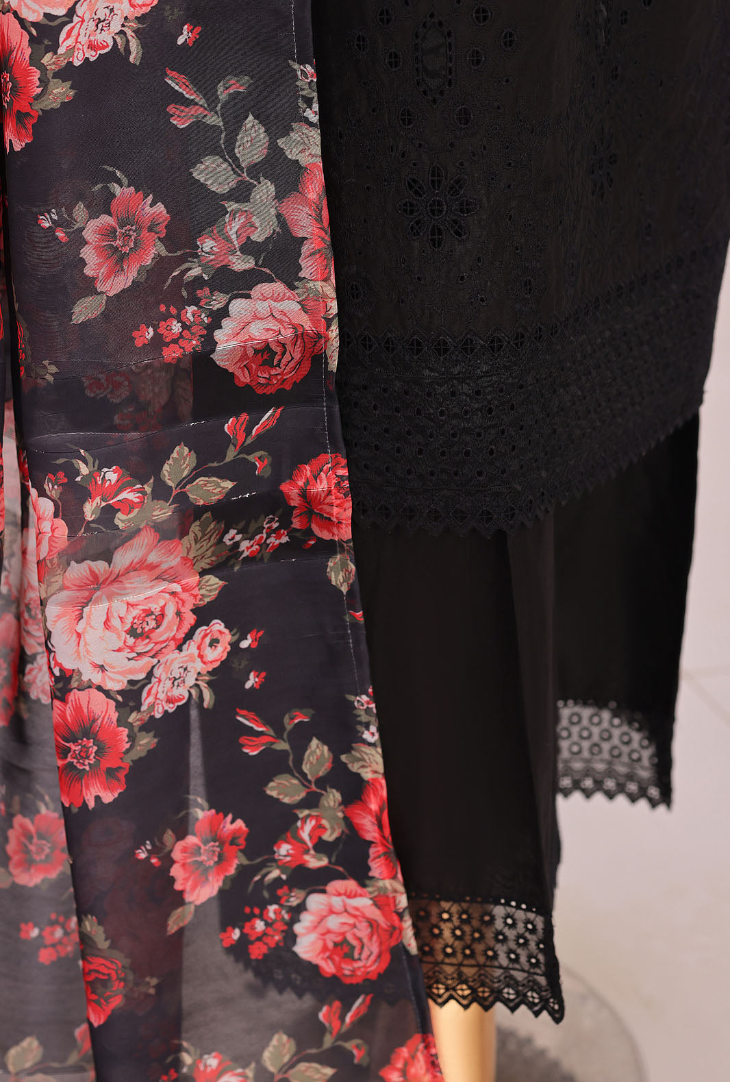 Floral Vibes by HZ Textiles Unstitched Embroidered Lawn 3 Piece Suit FVE - 03 Festive Collection