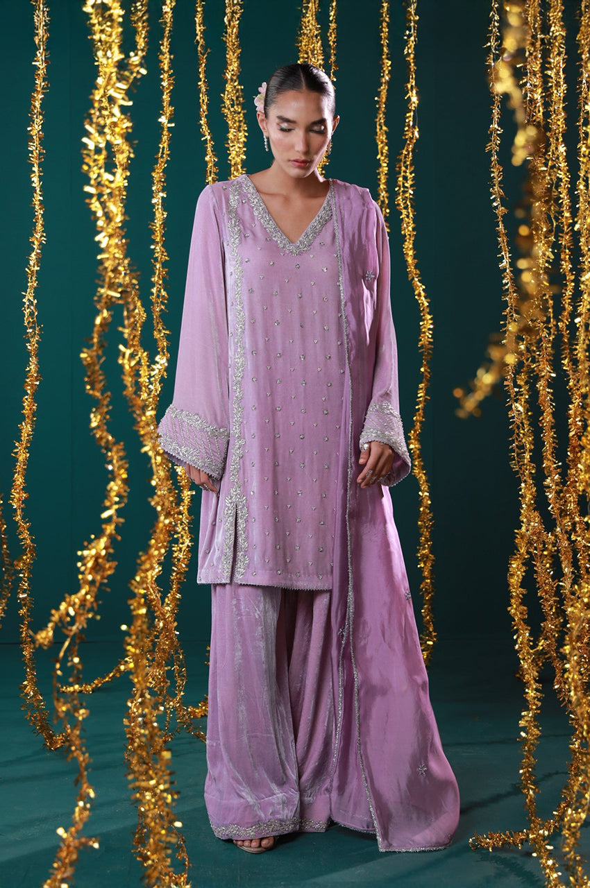 Makhmal From Nizka By Nida Rehan RTW Hand work Velvet 2 Piece Suit Mahru - Festive Collection