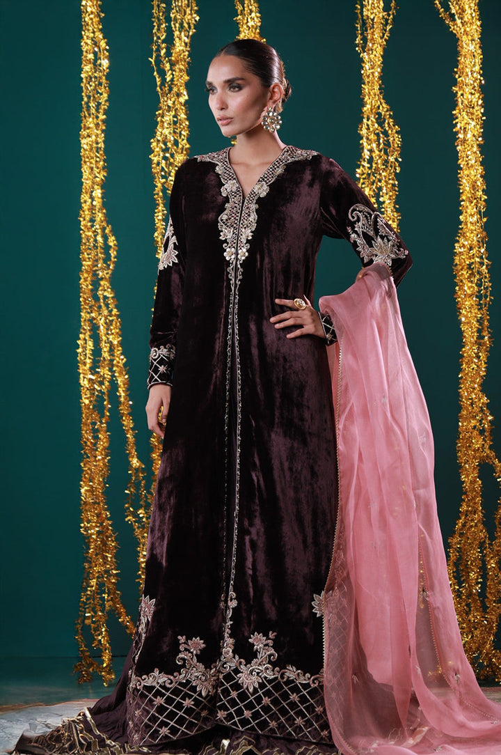 Makhmal From Nizka By Nida Rehan RTW Hand work Velvet 2 Piece Suit Zohra - Festive Collection