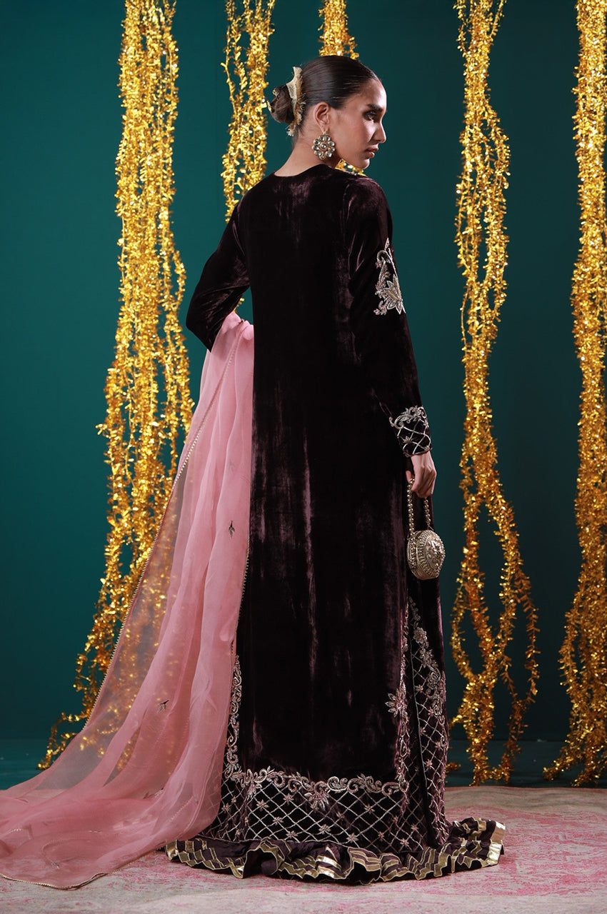 Makhmal From Nizka By Nida Rehan RTW Hand work Velvet 2 Piece Suit Zohra - Festive Collection