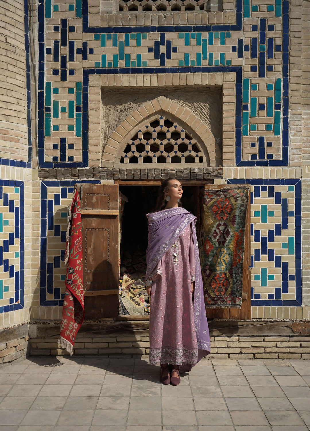 Beneath Bukhara by Mushq Unstitched Embroidered Karandi 3 Piece Suit MU26UBBW Ark Reverie HUNWI260108 - Winter Collection