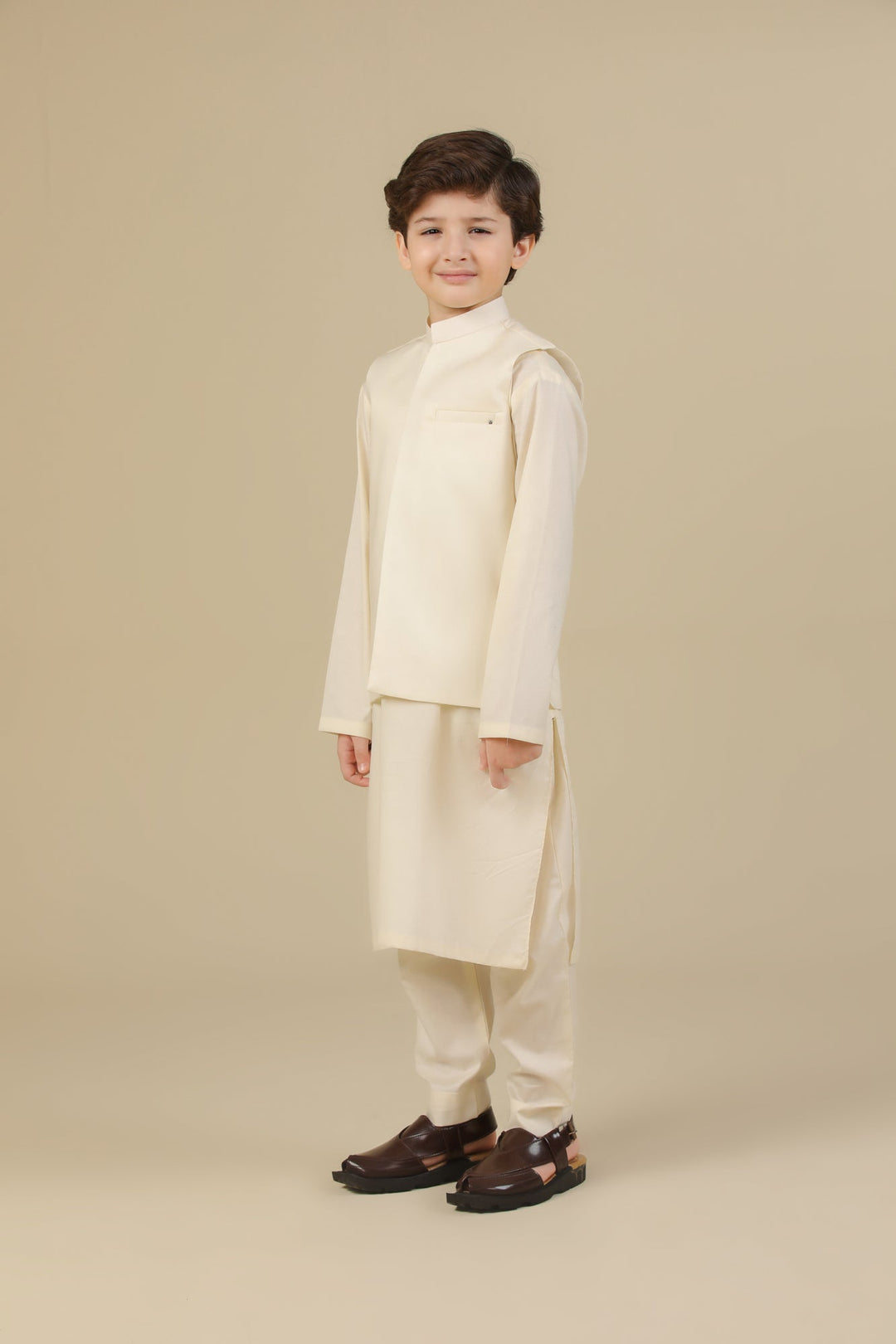 Muraqsh Ready To Wear Solids  Men Bosky White Kameez Shalwar with Blended Waistcoat MUR-BWKSW - Summer Collection