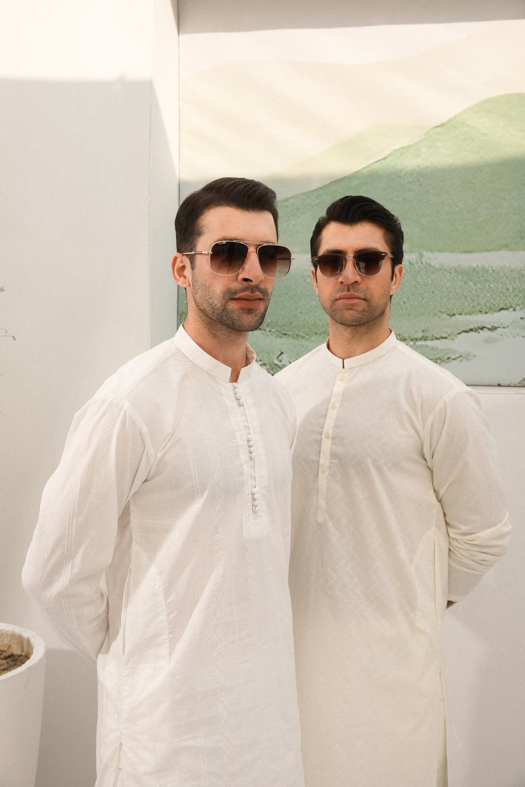 Muraqsh Ready To Wear   Men Bosky White Cotton Embroidered Kurta Trouser MUR-BWECK - Summer Collection