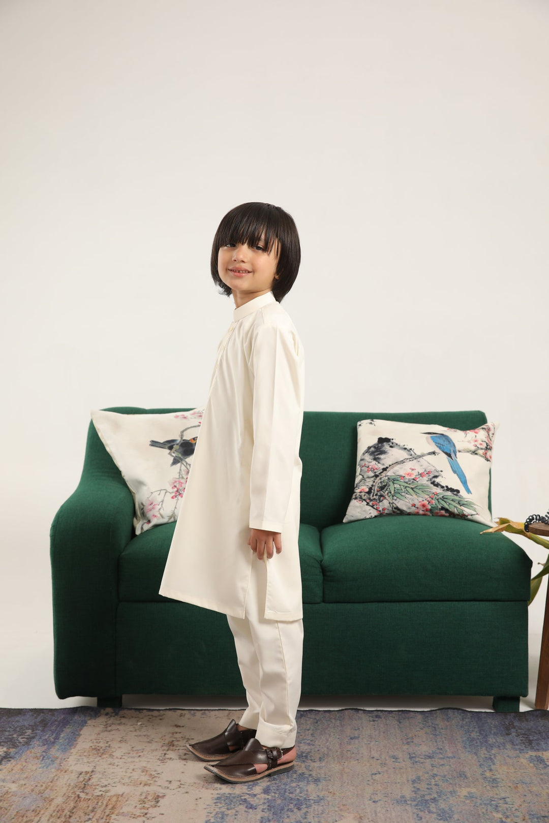 Muraqsh Ready To Wear Solids  Boys Bosky White Blended Kurta Trouser MUR-BWKT - Summer Collection