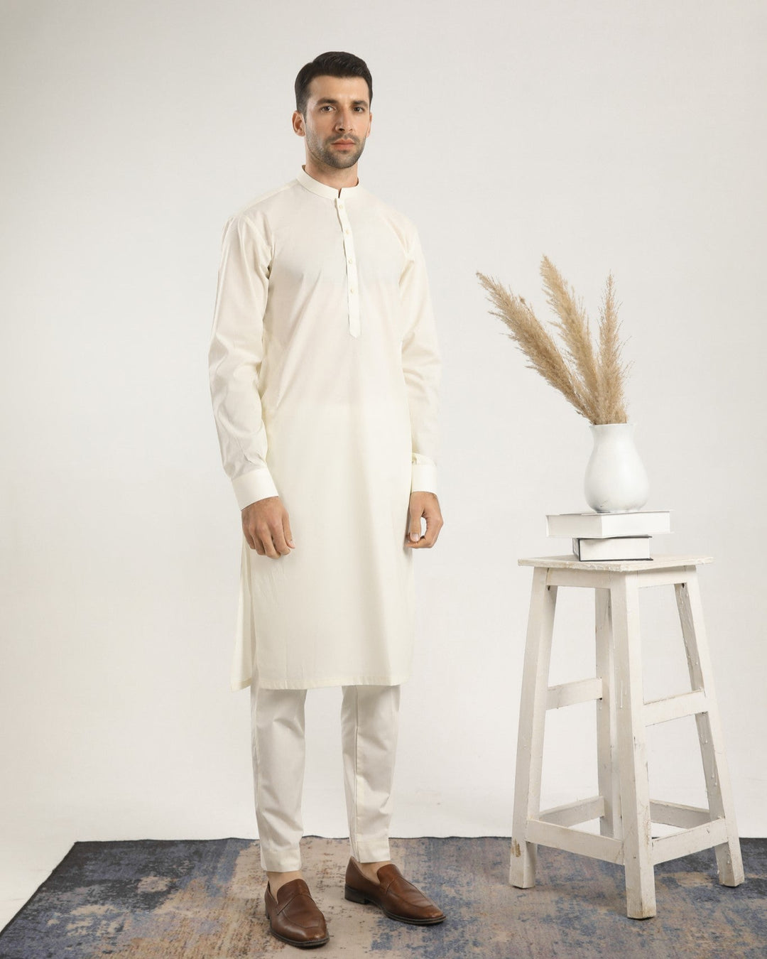 Muraqsh Ready To Wear Solids Cotton Men Bosky White Soft Cotton Kurta Trouser MUR-BWCKT - Summer Collection