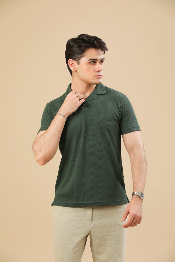Muraqsh Ready To Wear Solids Waffle Men Waffle Bottle Green Revere Polo ABD-WBGRP - Summer Collection