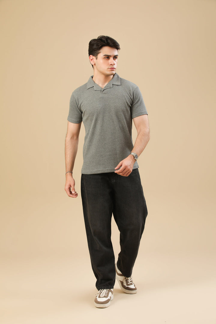 Muraqsh Ready To Wear Solids Waffle Men Light Grey Revere Polo ABDGWRP - Summer Collection