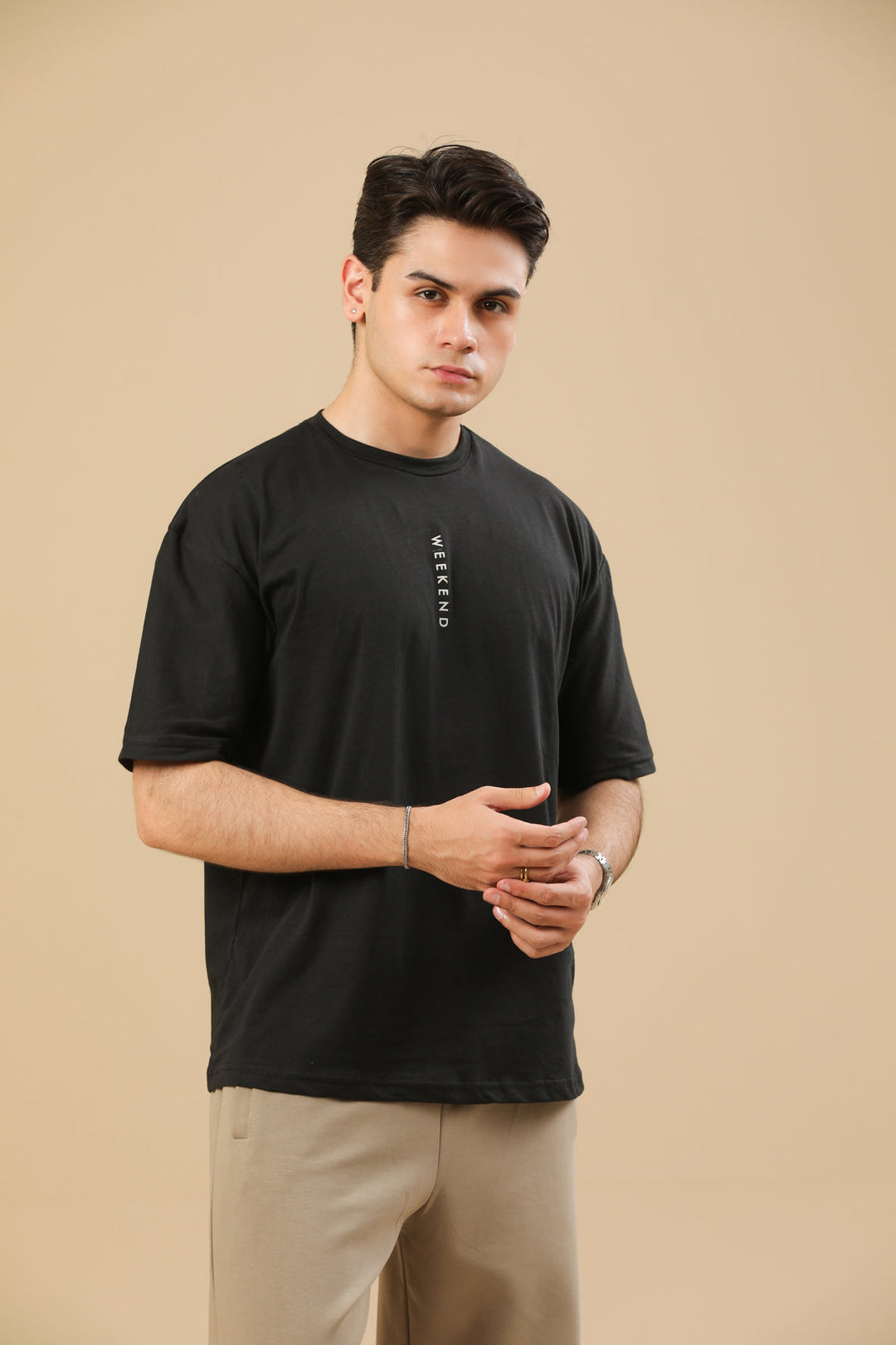 Muraqsh Ready To Wear Solids Cotton Men Weekend Oversized Tee in Black ABD-WOSTB - Summer Collection