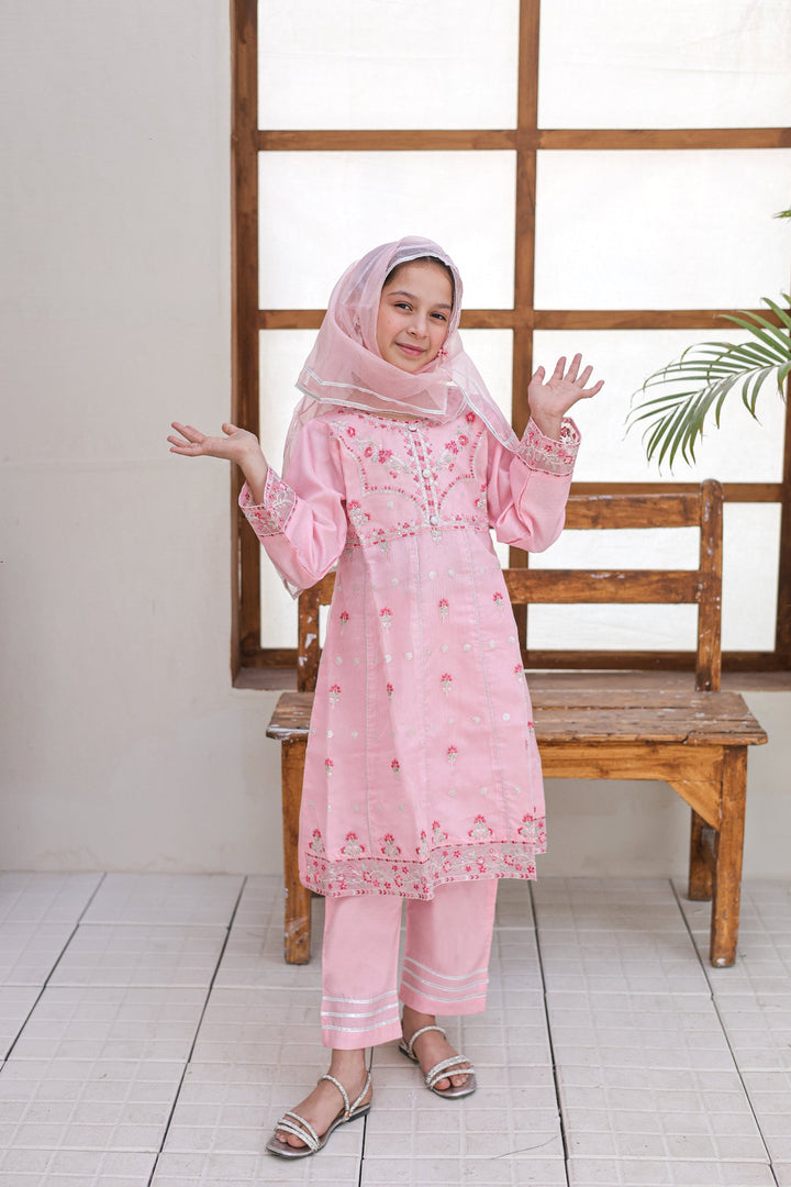Saheli by Suntex Fabrics Girls RTW Embroidered Organza 3 Piece Suit Frock Pink Festive Collection