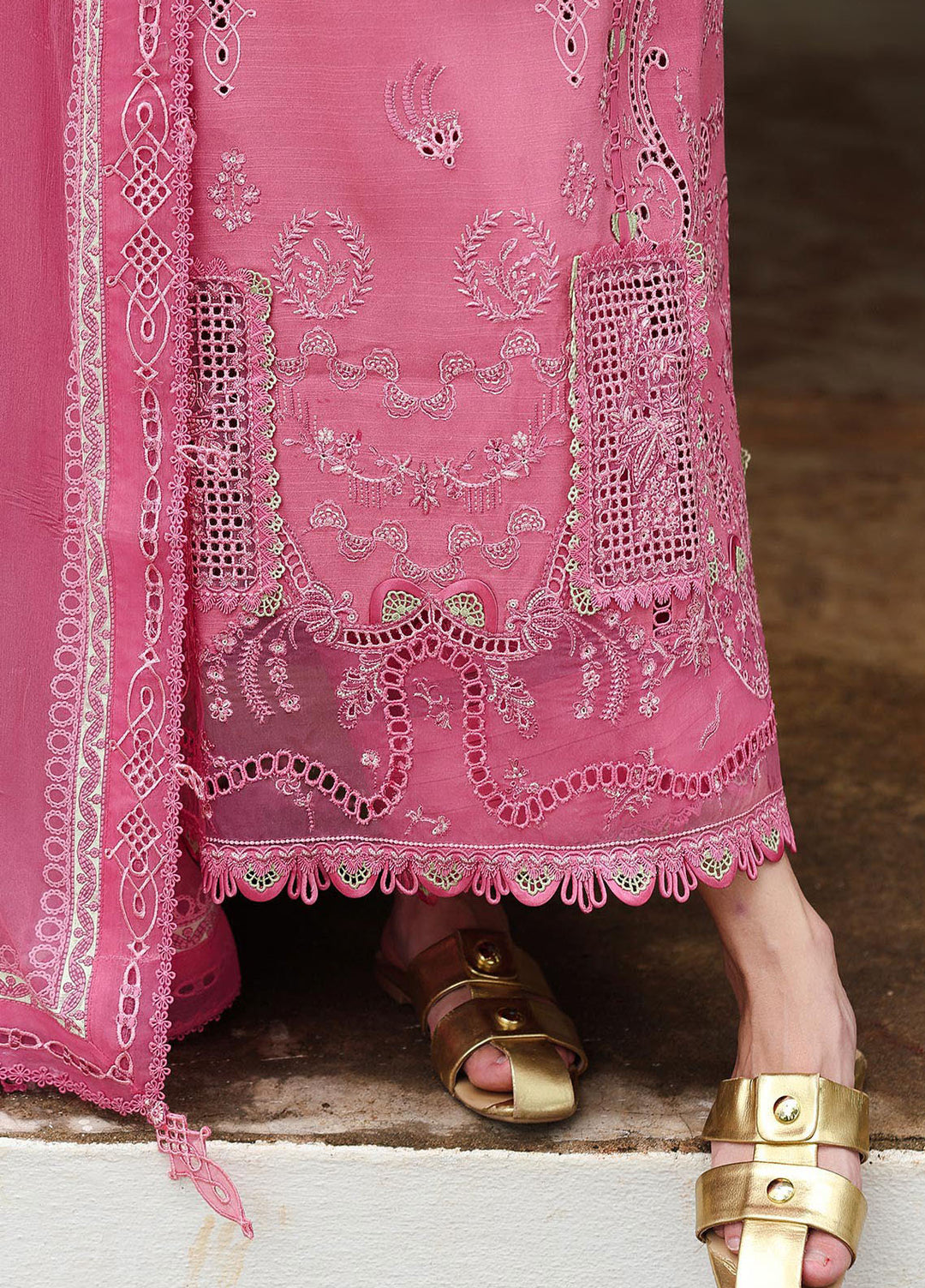 Q Line by Qalamkar Embroidered Linen Suits Unstitched 3 Piece QLM25QW KL-04 Bloom - Winter Collection