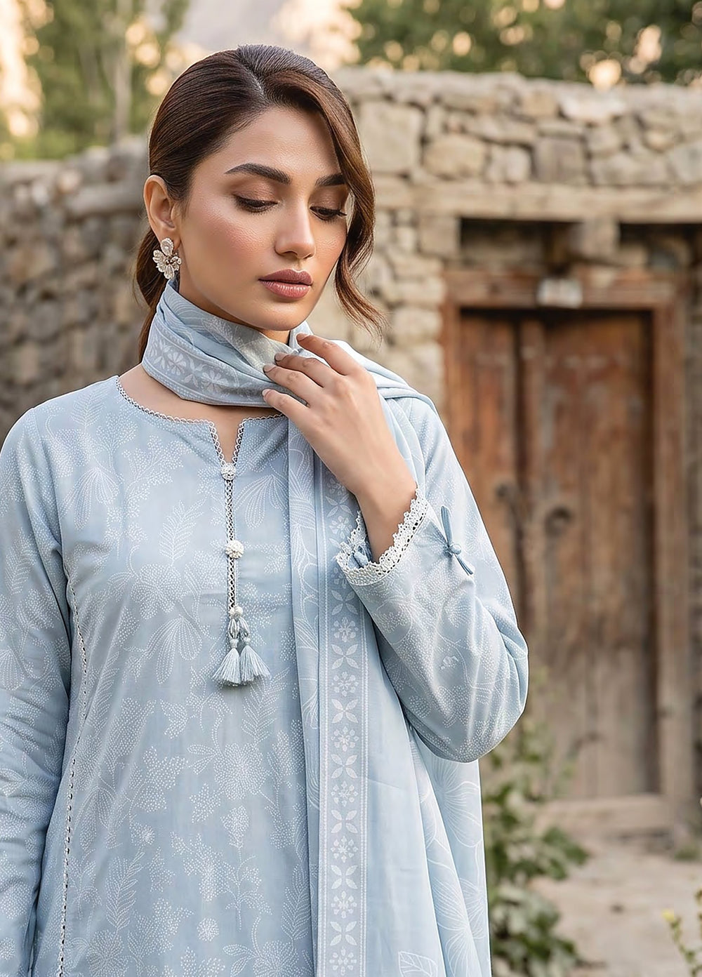 Lakhany Unstitched Printed Pashmina 3 Piece Suit LSM26UP LG-IZ-0834-B - Casual Collection
