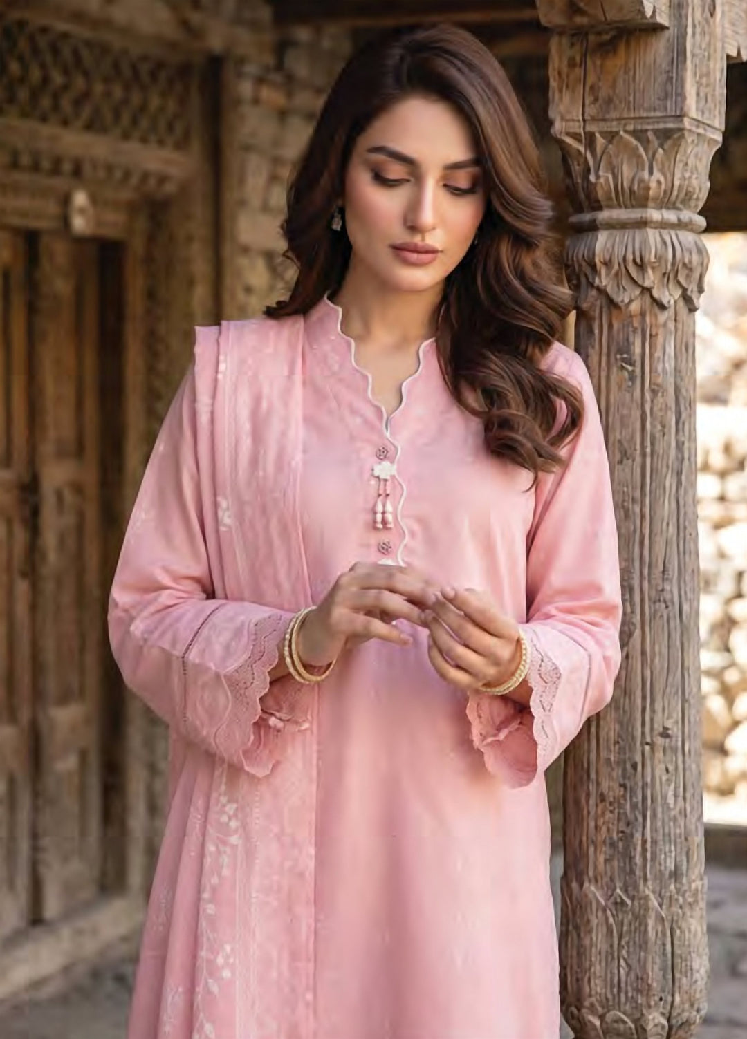Lakhany Unstitched Printed Pashmina 3 Piece Suit LSM26UP LG-SG-0163-B - Casual Collection
