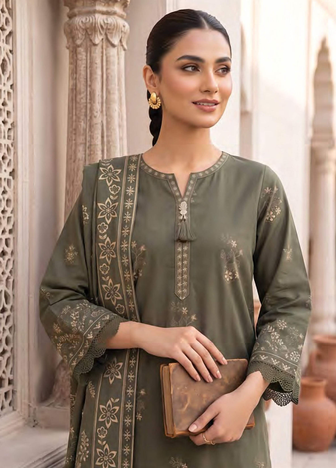 Lakhany Unstitched Printed Cashmi Wool 3 Piece Suit LSM26UCW LG-SG-0165-B - Casual Collection