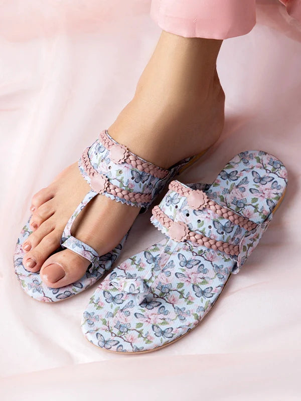 Maa aur Mai by TJK Designs Printed Footwear Rimaal Kholapuri - Casual Collection