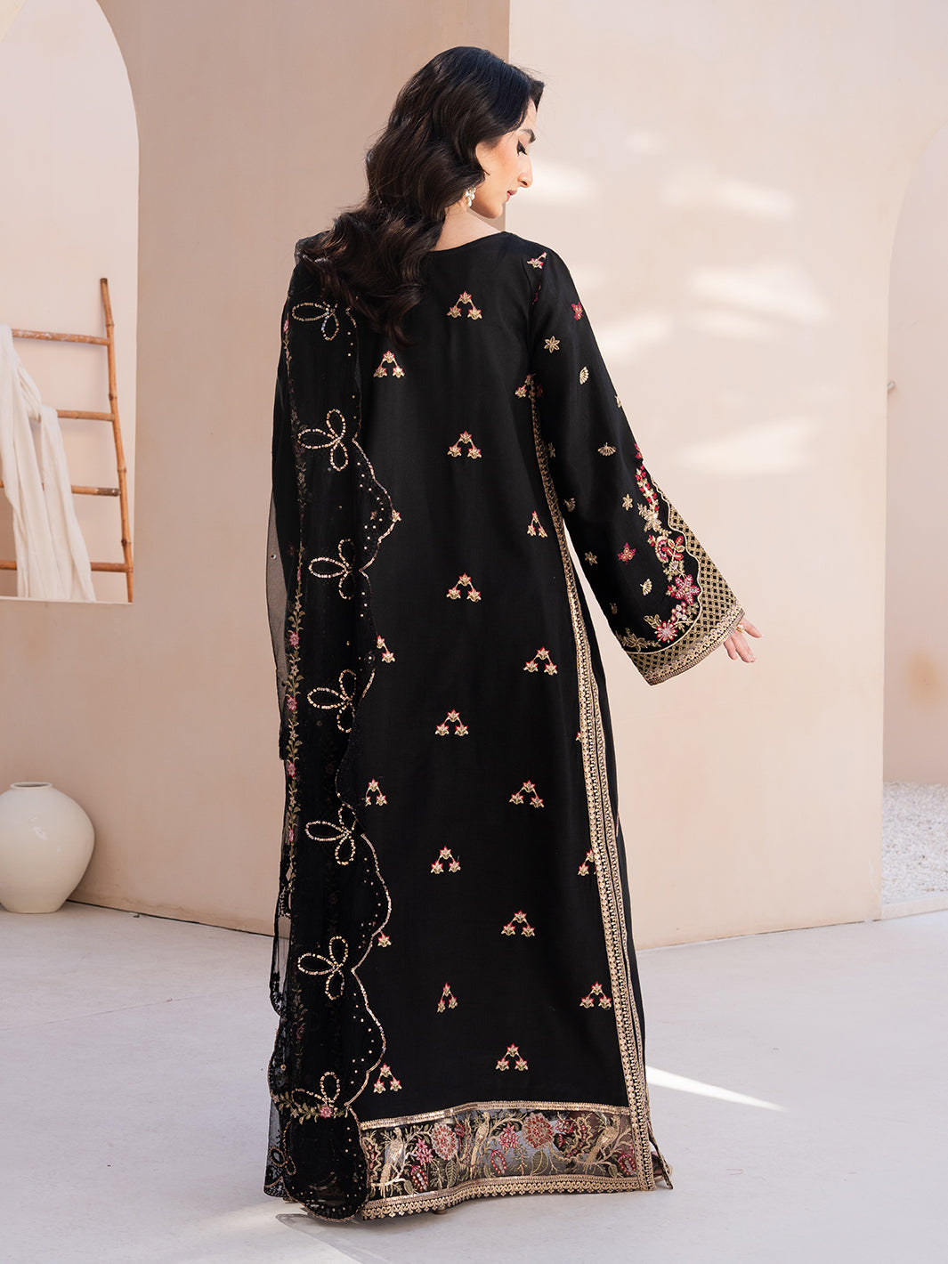 Le Tresor by Izel Pret Embroidered Velvet 3 Piece Suit Marive - Festive Collection
