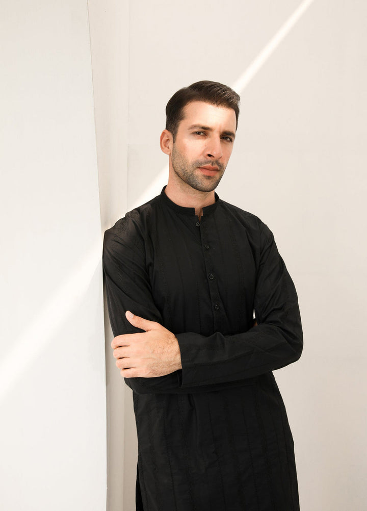 Muraqsh Ready To Wear   Men Black Falling Cotton Embroidered Kurta Trouser MUR-BFECK - Summer Collection