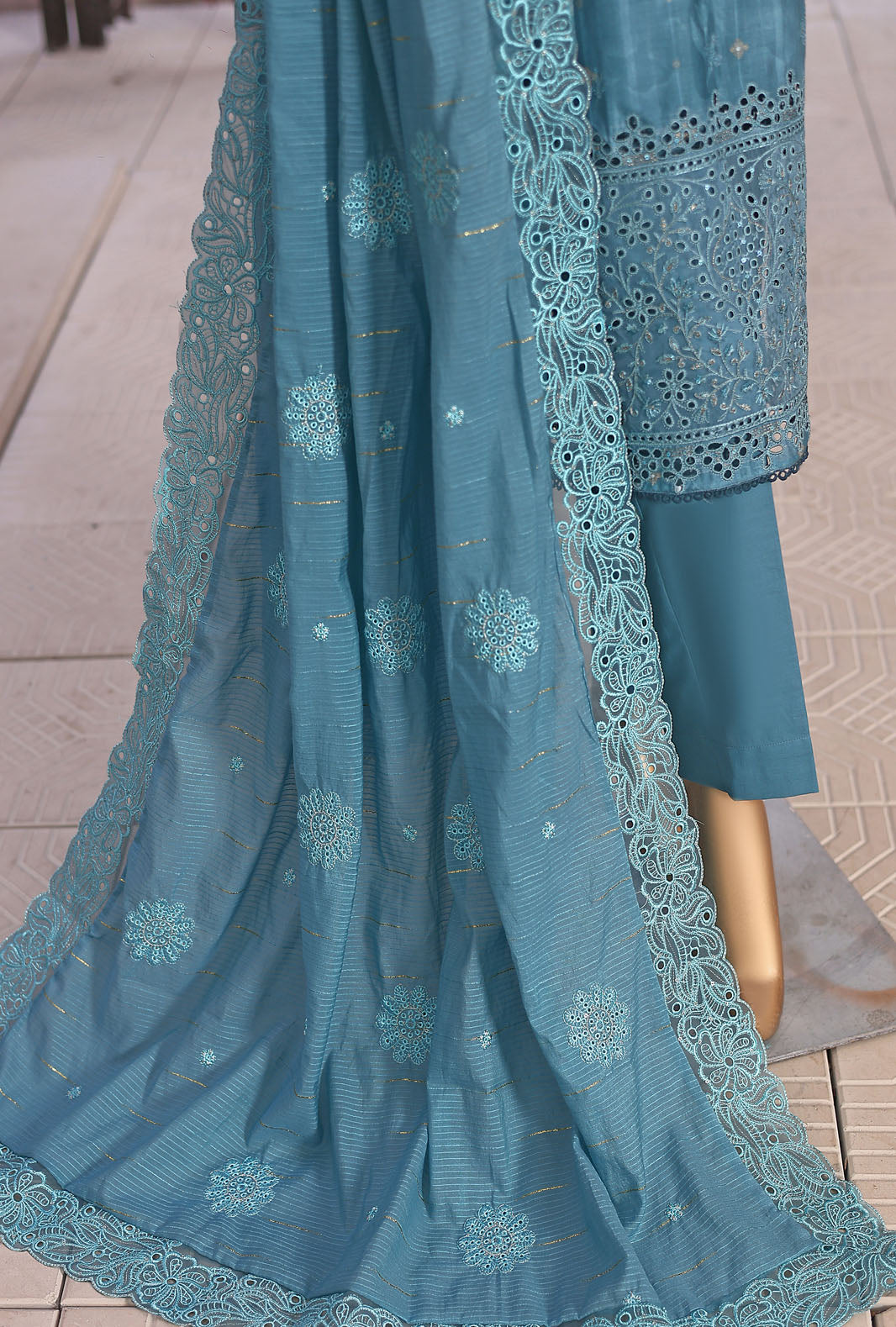 Ninokara by HZ Textile Unstitched Embroidered Jacquard 3 Piece Suit NJE-7012 - Casual Collection
