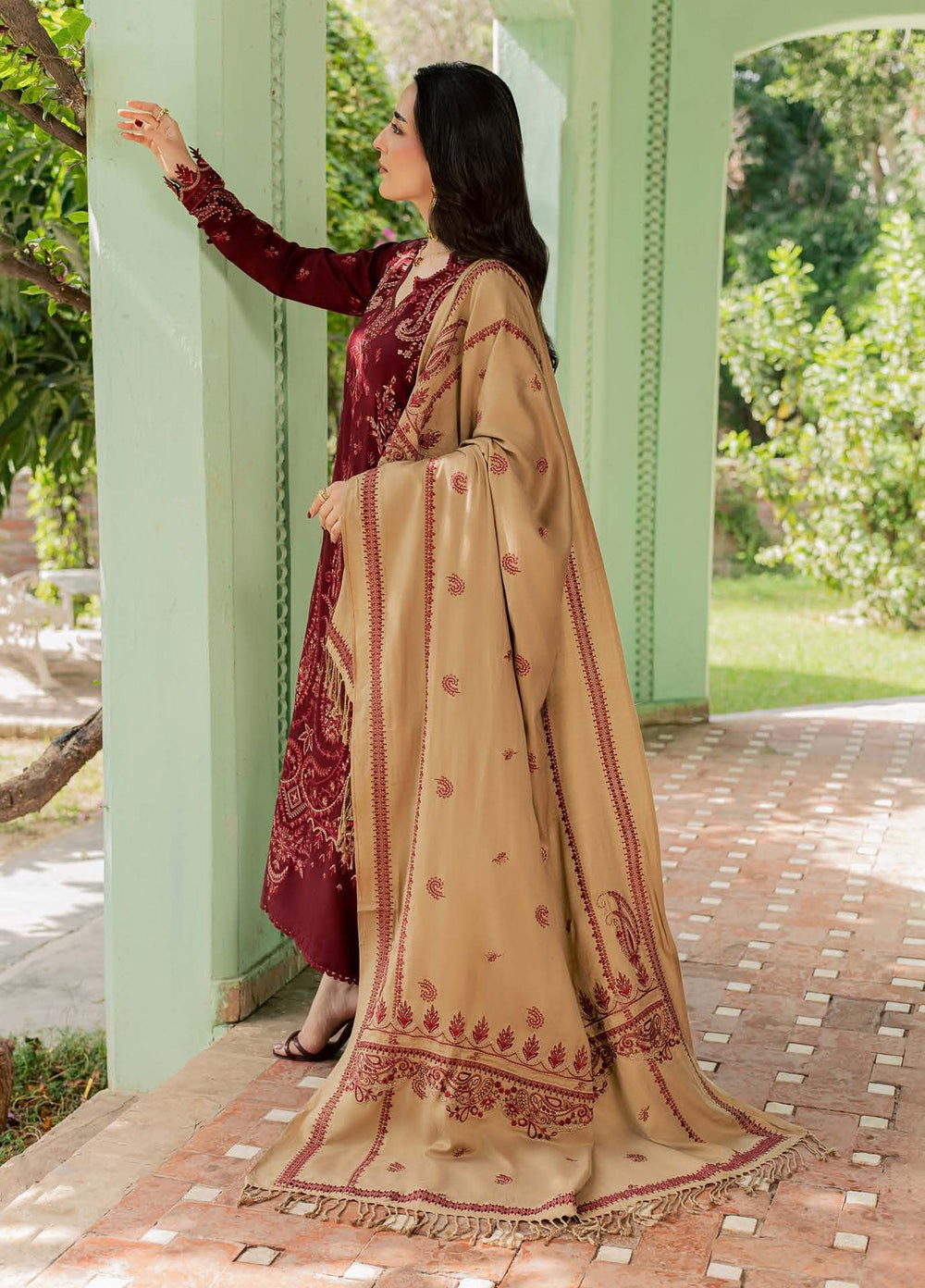 Pashmina Shawl by Nureh Unstitched Embroidered Leather Peach 3 Piece Suit NU26UPS NE-298 - Winter Collection