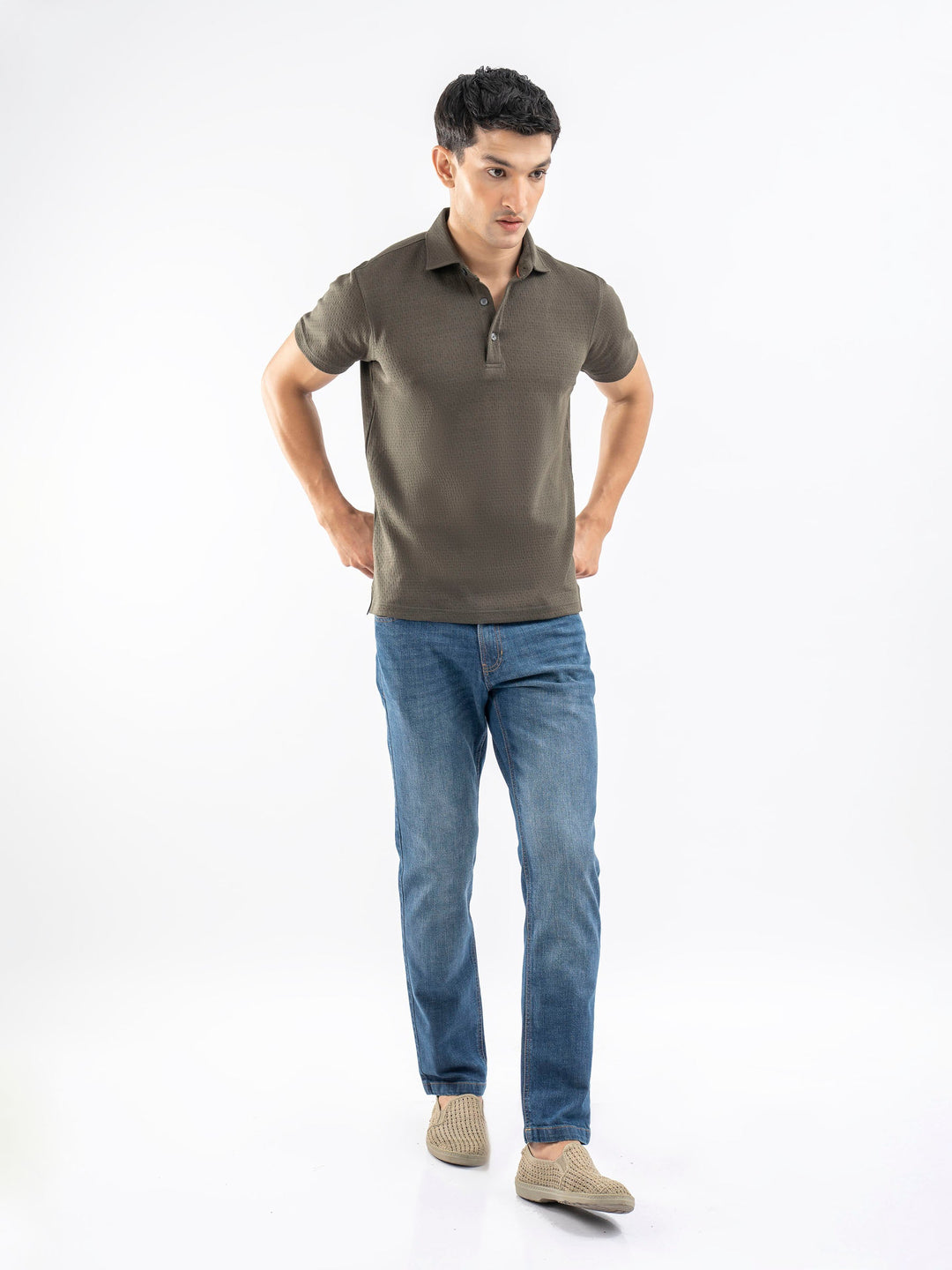 Brumano  Solids Cotton Polo Olive Green Structured Polo With Cutaway Collar